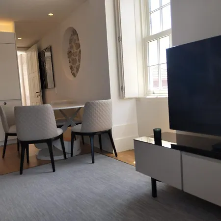 Timeless Elegance Boutique For Two * Oporto