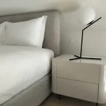 Timeless Elegance Boutique For Two Apartment Porto