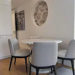 Timeless Elegance Boutique For Two Apartment Porto