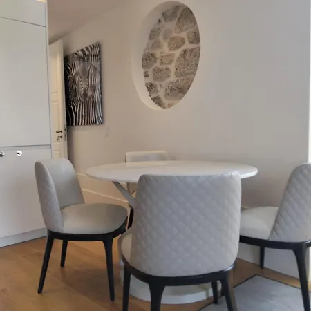 Timeless Elegance Boutique For Two Apartment Porto