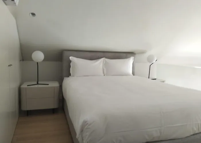 Timeless Elegance Boutique For Two 아파트